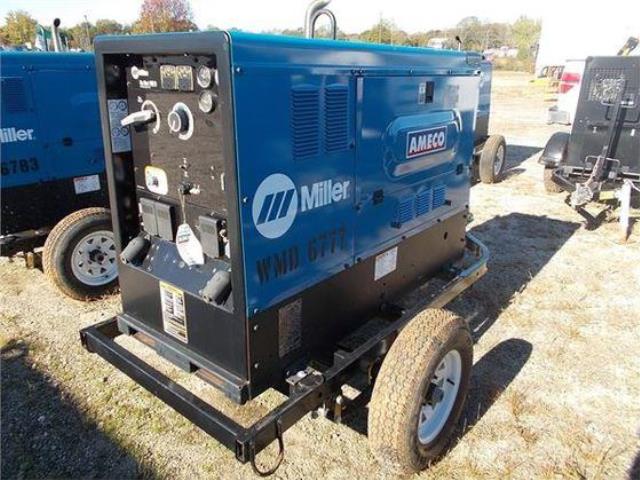 Rental store for WELDER,400-500AMPDIESEL TOWABLE in Chicago IL